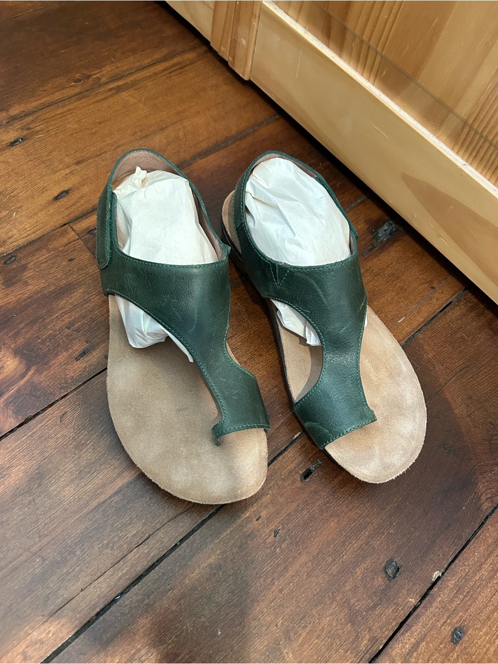 Dansko Dark Green Leather T-Strap Sandals - Picture 2 of 6